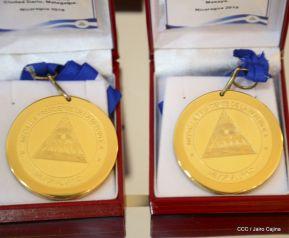 Presidente Daniel Ortega entregó la Orden de la Independencia Cultural Rubén Darío y medallas de Excelencia al mérito