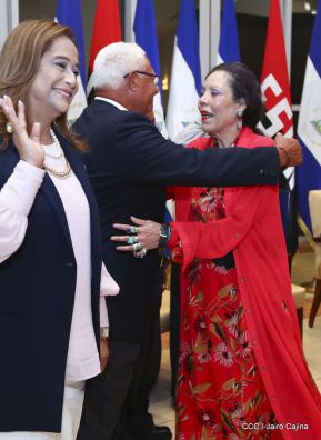 Presidente Daniel Ortega entregó la Orden de la Independencia Cultural Rubén Darío y medallas de Excelencia al mérito