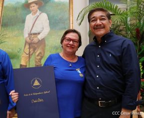Presidente Daniel Ortega entregó la Orden de la Independencia Cultural Rubén Darío y medallas de Excelencia al mérito