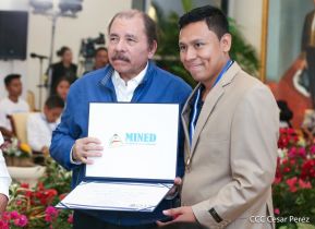 Presidente Daniel Ortega entregó la Orden de la Independencia Cultural Rubén Darío y medallas de Excelencia al mérito