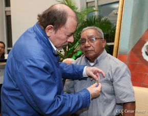 Presidente Daniel Ortega entregó la Orden de la Independencia Cultural Rubén Darío y medallas de Excelencia al mérito