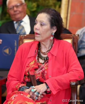 Presidente Daniel Ortega entregó la Orden de la Independencia Cultural Rubén Darío y medallas de Excelencia al mérito