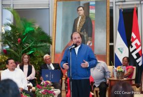 Presidente Daniel Ortega entregó la Orden de la Independencia Cultural Rubén Darío y medallas de Excelencia al mérito