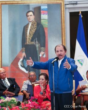 Presidente Daniel Ortega entregó la Orden de la Independencia Cultural Rubén Darío y medallas de Excelencia al mérito