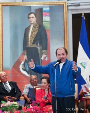 Presidente Daniel Ortega entregó la Orden de la Independencia Cultural Rubén Darío y medallas de Excelencia al mérito