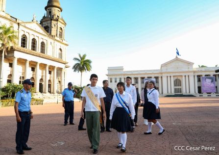 Presidente Daniel Ortega entregó la Orden de la Independencia Cultural Rubén Darío y medallas de Excelencia al mérito