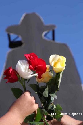 Nicaragua rinde homenaje al general Sandino