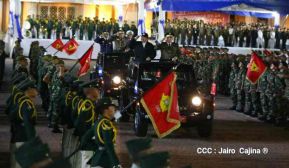 Toma de posesión del cargo de Comandante en Jefe del Ejército de Nicaragua