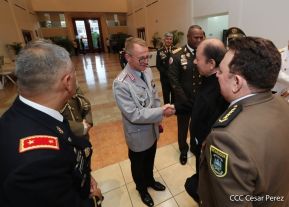 Toma de posesión del cargo de Comandante en Jefe del Ejército de Nicaragua