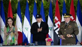 Toma de posesión del cargo de Comandante en Jefe del Ejército de Nicaragua