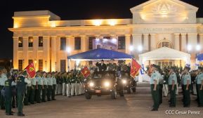 Toma de posesión del cargo de Comandante en Jefe del Ejército de Nicaragua