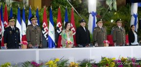 Toma de posesión del cargo de Comandante en Jefe del Ejército de Nicaragua