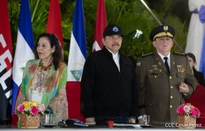 Toma de posesión del cargo de Comandante en Jefe del Ejército de Nicaragua