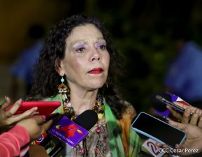 Toma de posesión del cargo de Comandante en Jefe del Ejército de Nicaragua