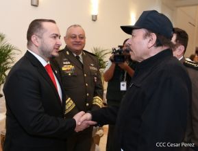 Toma de posesión del cargo de Comandante en Jefe del Ejército de Nicaragua