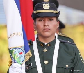 Toma de posesión del cargo de Comandante en Jefe del Ejército de Nicaragua