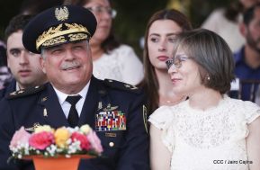 Toma de posesión del cargo de Comandante en Jefe del Ejército de Nicaragua