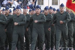 Toma de posesión del cargo de Comandante en Jefe del Ejército de Nicaragua
