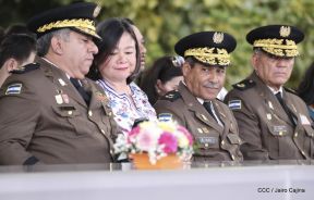 Toma de posesión del cargo de Comandante en Jefe del Ejército de Nicaragua