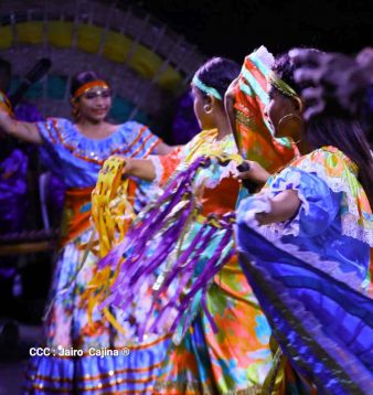 Desborde de Amor en  homenaje a los héroes y mártires de Los Sabogales