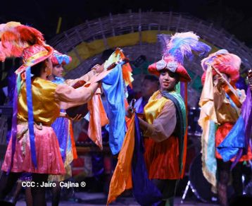Desborde de Amor en  homenaje a los héroes y mártires de Los Sabogales