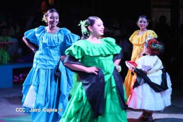Desborde de Amor en  homenaje a los héroes y mártires de Los Sabogales