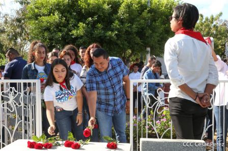 Desborde de Amor en  homenaje a los héroes y mártires de Los Sabogales