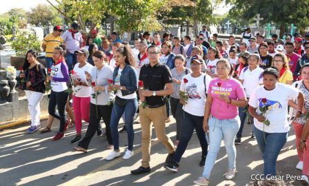 Desborde de Amor en  homenaje a los héroes y mártires de Los Sabogales