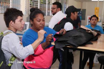 Desborde de Amor en  homenaje a los héroes y mártires de Los Sabogales