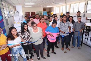 Desborde de Amor en  homenaje a los héroes y mártires de Los Sabogales