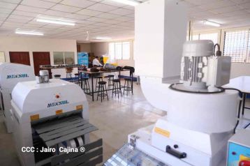 Desborde de Amor en  homenaje a los héroes y mártires de Los Sabogales