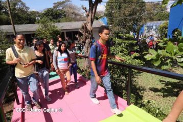 Desborde de Amor en  homenaje a los héroes y mártires de Los Sabogales