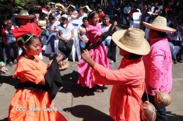 Desborde de Amor en  homenaje a los héroes y mártires de Los Sabogales