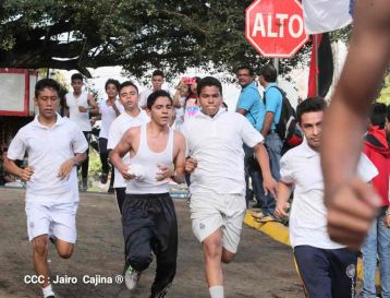Desborde de Amor en  homenaje a los héroes y mártires de Los Sabogales