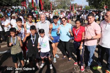 Desborde de Amor en  homenaje a los héroes y mártires de Los Sabogales