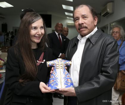  Cinco nuevos embajadores concurrentes presentan cartas credenciales