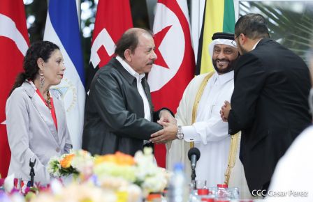  Cinco nuevos embajadores concurrentes presentan cartas credenciales