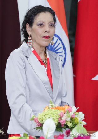  Cinco nuevos embajadores concurrentes presentan cartas credenciales