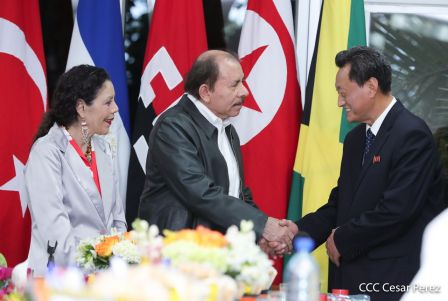  Cinco nuevos embajadores concurrentes presentan cartas credenciales