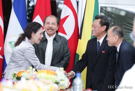  Cinco nuevos embajadores concurrentes presentan cartas credenciales