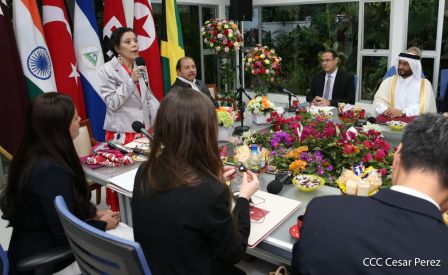  Cinco nuevos embajadores concurrentes presentan cartas credenciales