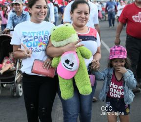  Caminata "¡Mujeres Valientes, Mujeres Victoriosas!"