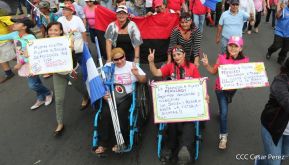  Caminata "¡Mujeres Valientes, Mujeres Victoriosas!"