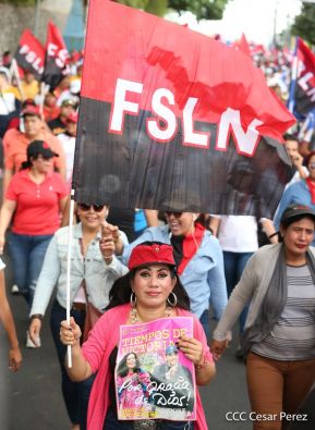  Caminata "¡Mujeres Valientes, Mujeres Victoriosas!"