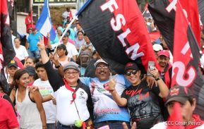  Caminata "¡Mujeres Valientes, Mujeres Victoriosas!"