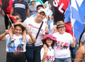  Caminata "¡Mujeres Valientes, Mujeres Victoriosas!"