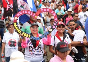  Caminata "¡Mujeres Valientes, Mujeres Victoriosas!"