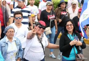  Caminata "¡Mujeres Valientes, Mujeres Victoriosas!"