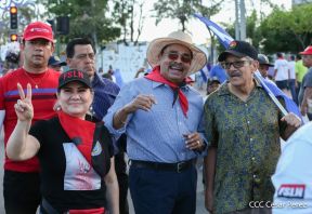  Caminata "¡Mujeres Valientes, Mujeres Victoriosas!"