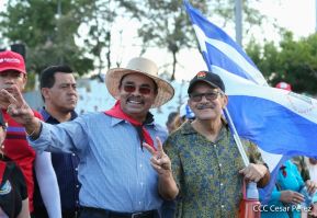  Caminata "¡Mujeres Valientes, Mujeres Victoriosas!"